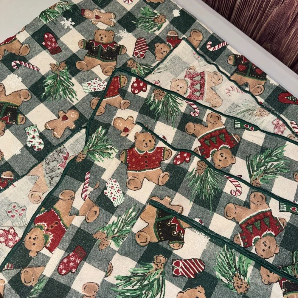 Christmas Tablecloth 44x58 Green Buffalo Check Teddy Bear Gingerbread Holiday